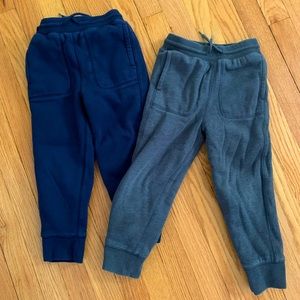 Lot of 2 Gap Sherpa lined joggers 4T